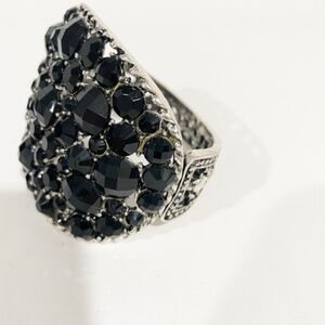 12 Bracelets Christal’s bins costume  jewelry silver